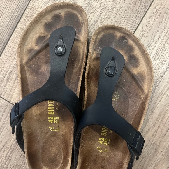 Birkenstock Gizeh Sandal Size 42 - Picture 2 of 7